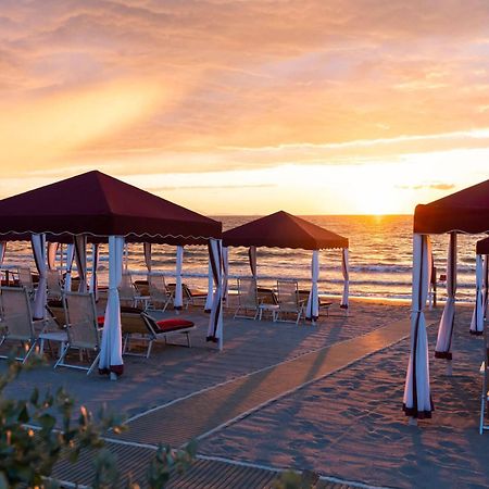 Cala Beach Resort Пунта-Ала Екстер'єр фото