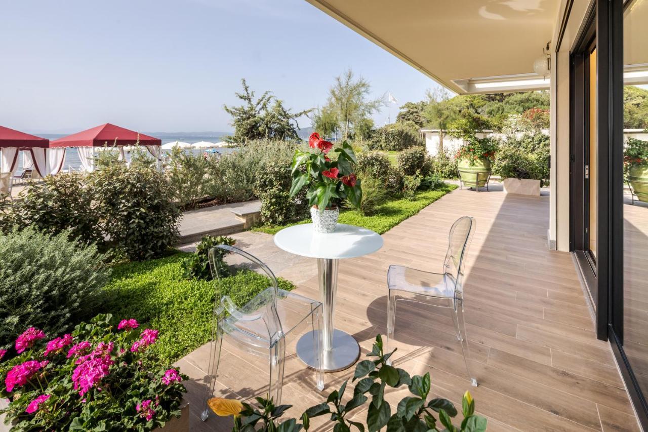 Cala Beach Resort Пунта-Ала Екстер'єр фото