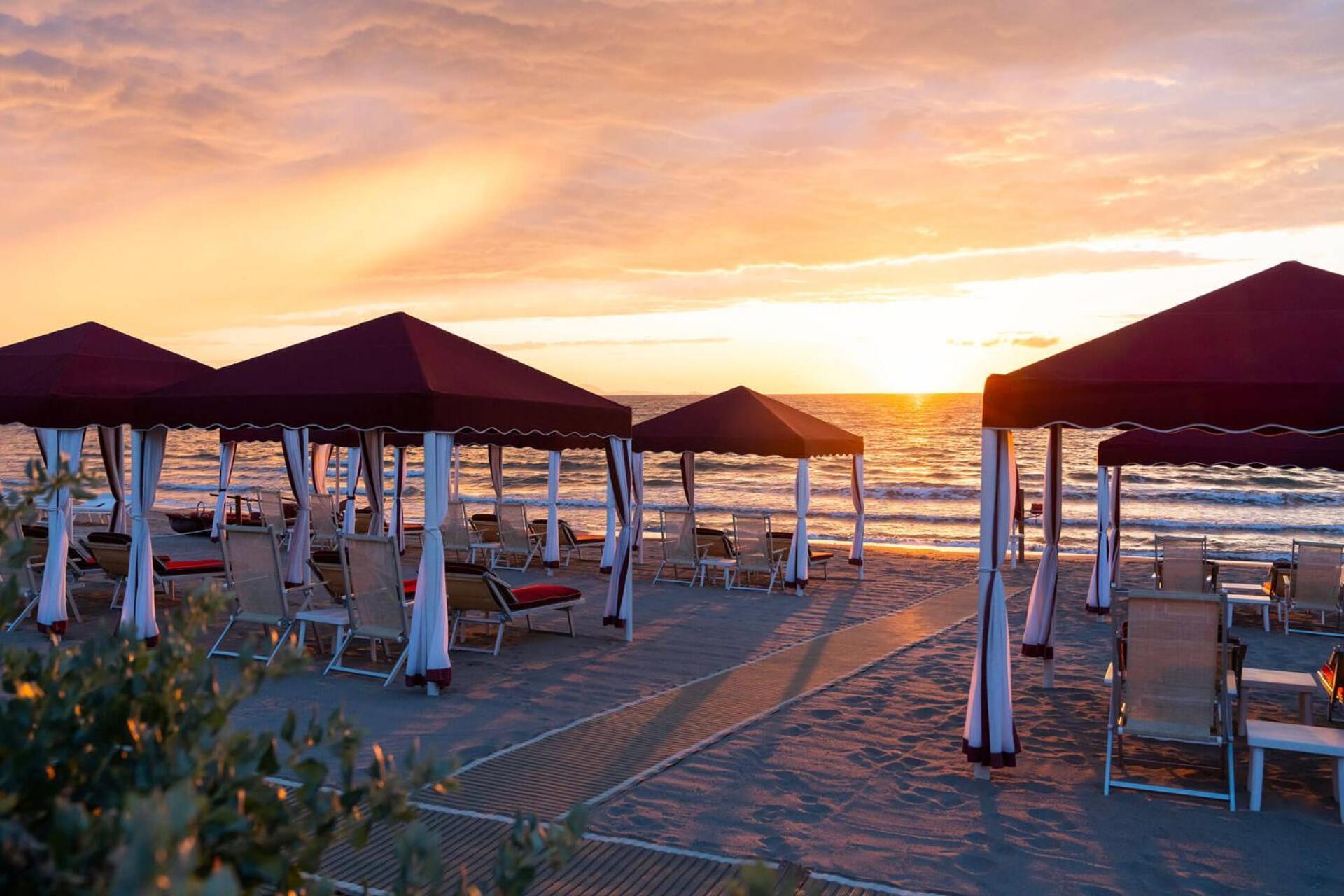 Cala Beach Resort Пунта-Ала Екстер'єр фото